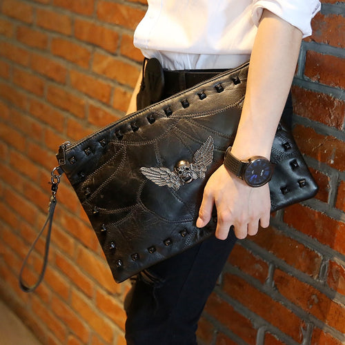 Tidog Korean men hand bag trend rivets clutch bag