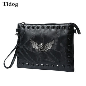 Tidog Korean men hand bag trend rivets clutch bag