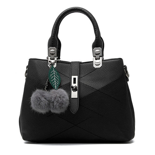 2018 New Women Bag Fashion Female Handbags Women Bag Hair Ball Women Messenger Bags Casual Evening Party Bag