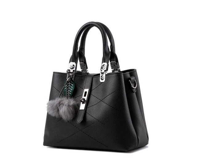 2018 New Women Bag Fashion Female Handbags Women Bag Hair Ball Women Messenger Bags Casual Evening Party Bag